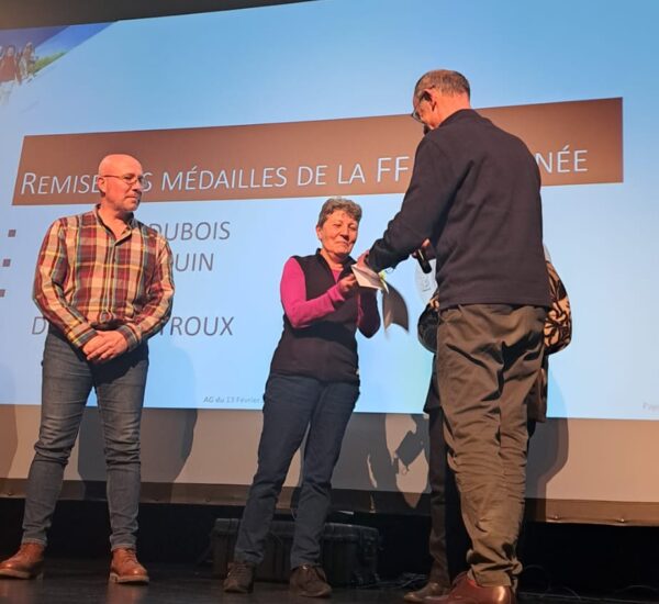 CDRP 37 AG - 100 Remise Médailles Denise Ventroux CDRP 37 AG - 100 Remise Médailles Denise Ventroux