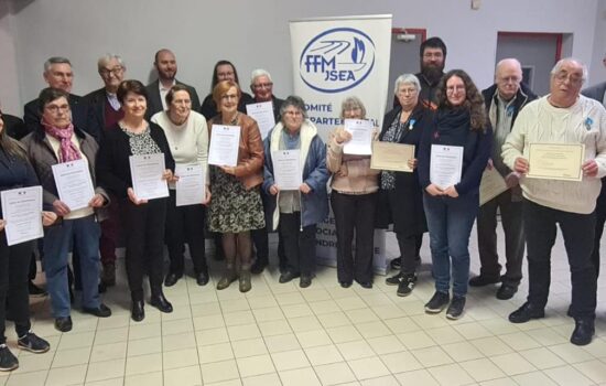 photo groupe médaillés 16 02 2026 Ambillou