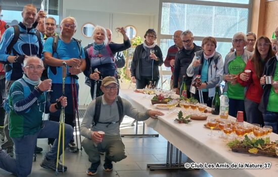 © Club Les Amis de la Nature 37 DMT St Branchs 2026 verre de l'amitié © Club Les Amis de la Nature 37 DMT St Branchs 2026 verre de l'amitié